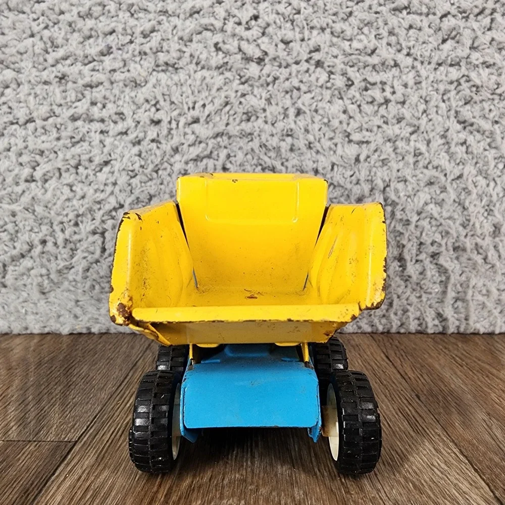 Vintage Buddy L Japan Pressed Steel Dump Truck Blue‎ and Yellow 5.5 Inch Toy